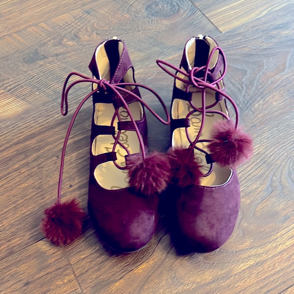 Unworn, New Sam Edelman Suede girls shoes size 13